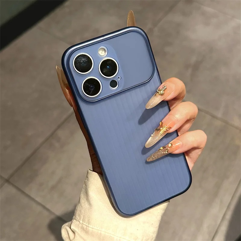 Luxury Corrugated Soft Matte T - Transparent Thin Case recension och pris